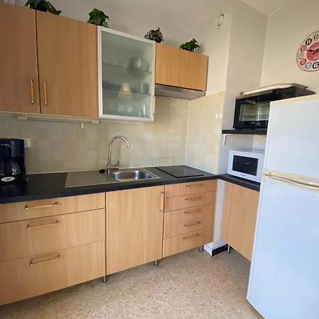 Cosy A Balaruc-les-bains, Proche Thermes, Animaux Admis, Climatisation - Fr-1-503-101 *