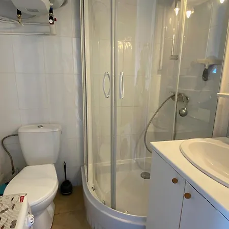 Cosy A Balaruc-les-bains, Proche Thermes, Animaux Admis, Climatisation - Fr-1-503-101 بالاروك ليه بان